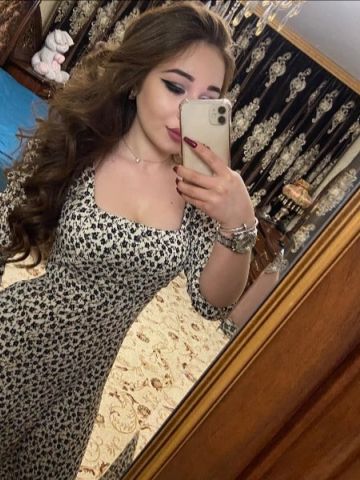 Викуся